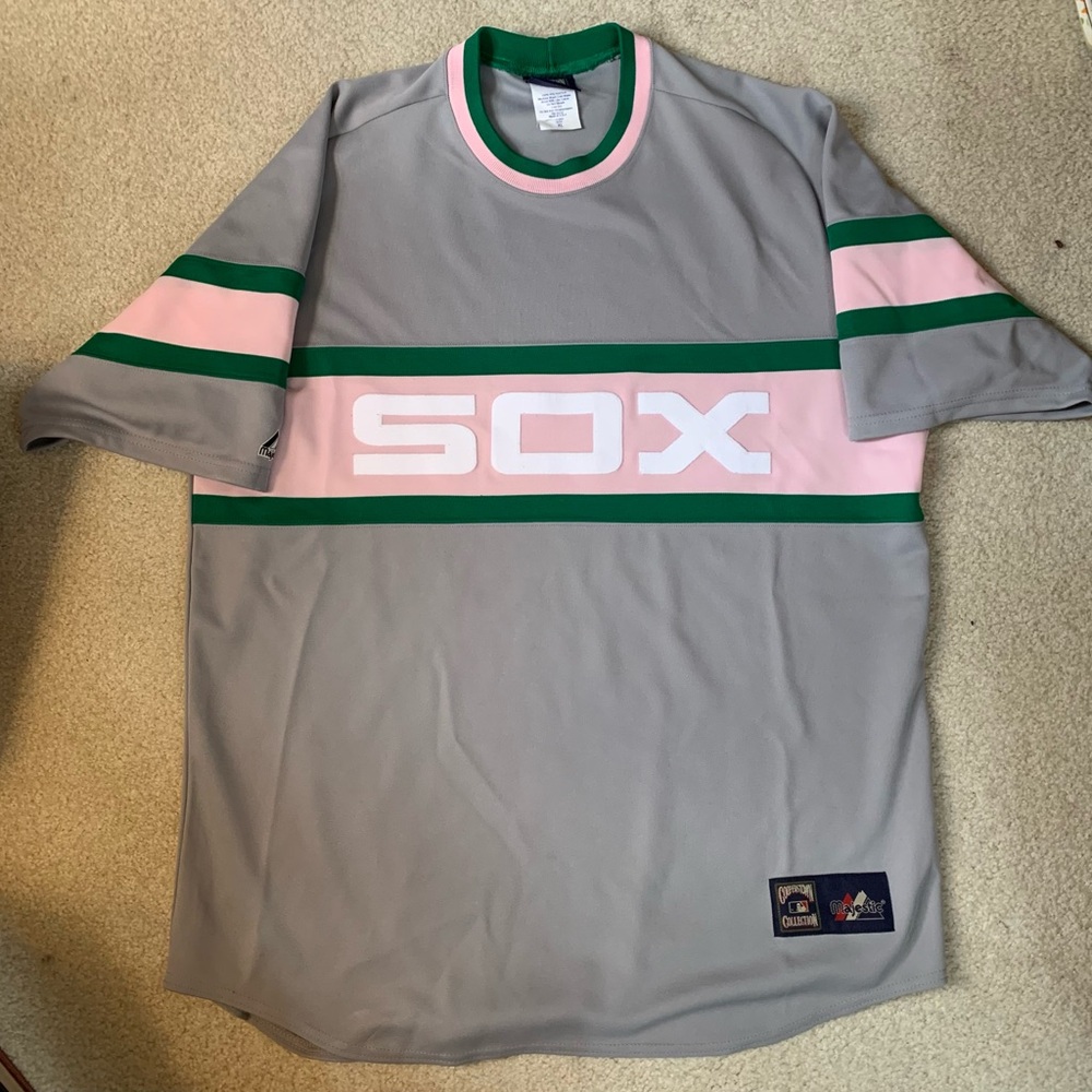 Vintage Majestic Cooperstown Made In USA White Sox Retro Jersey Size XL